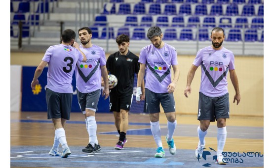 სარეკორდო 43 გოლი და კურტანიძის პოკერით